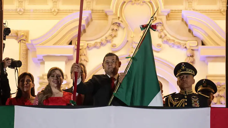 Armenta Mier reconoce en su primer Grito de Independencia a Claudia Sheinbaum